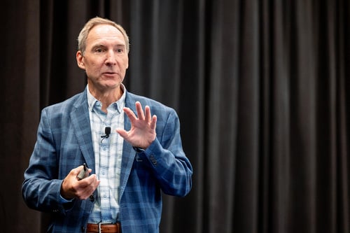 Gary Bolton gives a keynote at the IQGeo Americas Meetup 2024