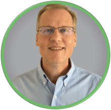 IQGeo-Profile-picture-Craig-Krammes-Bkgd-Grey-10Aug26
