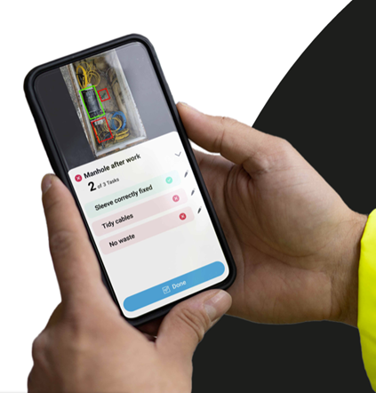 IQGeo-NetLux-AI-product-in-the-field